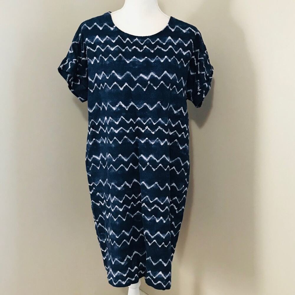 Old Navy Linen Dress - Picture 2 of 7